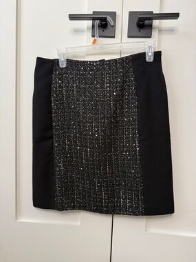 LOFT Black Tweed-Panel Mini Skirt with Subtle Sparkle. Size 6 Tall.